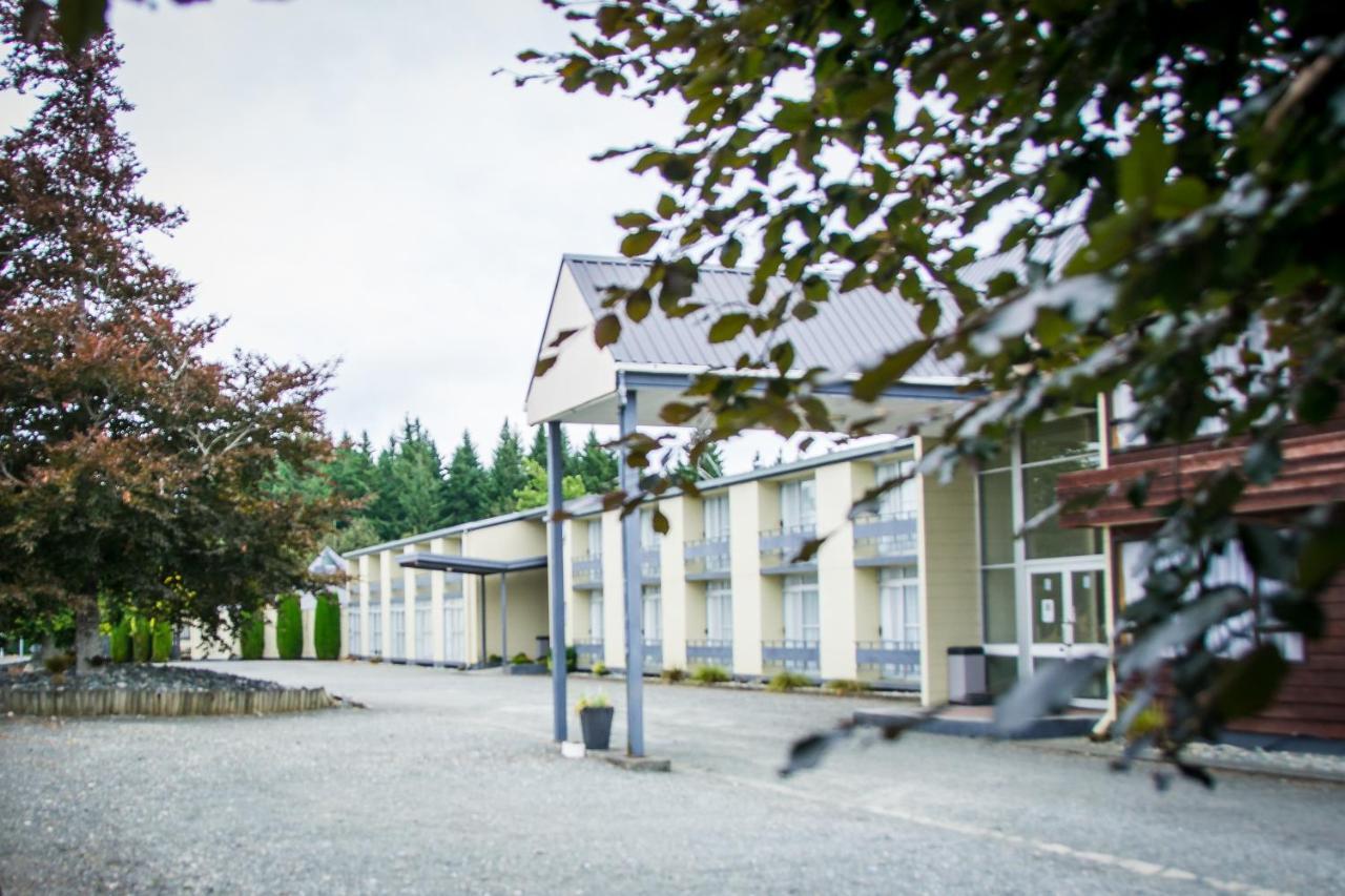 Fiordland Hotel Te Anau Exterior photo