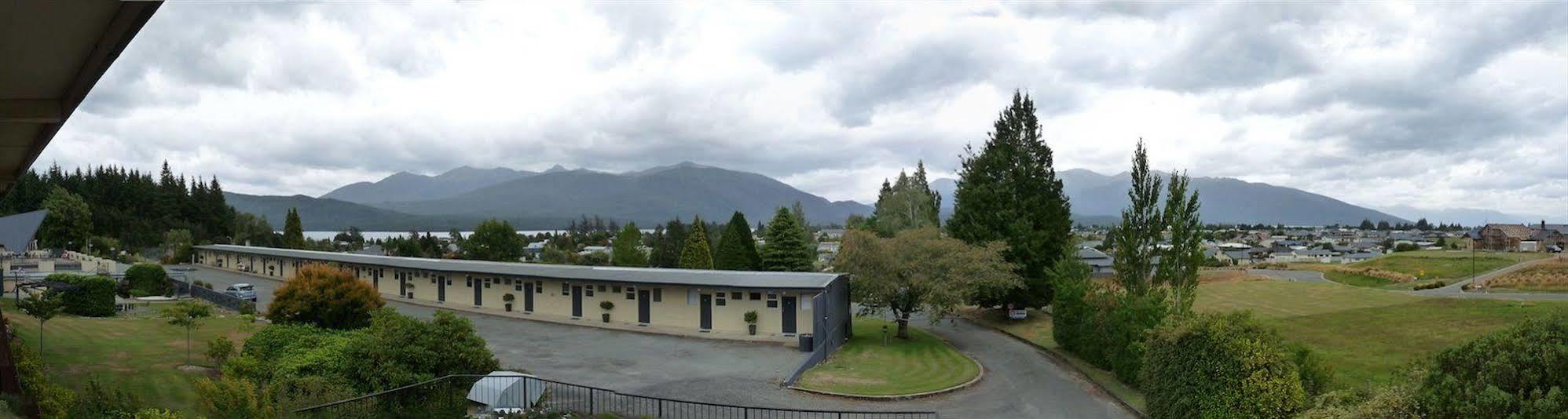 Fiordland Hotel Te Anau Exterior photo